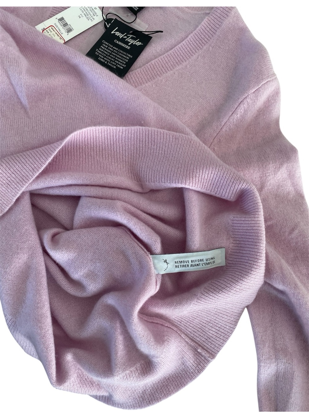 Lord & Taylor 100% Cashmere 2 Ply Cashmere Sweater Lilac ancien v-neck lavender - Picture 4 of 5